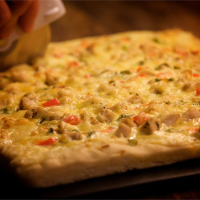 Chicken Alfredo Pizza Recipe | Allrecipes