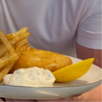 Gordon's Fish & Chips in 10 Minutes » Gordon Ramsay.com