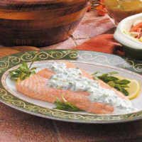 Grilled Salmon with Creamy Tarragon Sauce Recipe: How to Make It