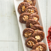 Chewy Dark Chocolate Meringue Cookies - Parade: Entertainment ...