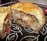 Traditional English Beef & Potato Picnic Pies - Pasties Recipe ...