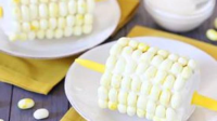 Corn-On-The-Cob Cake Pops Recipe - Tablespoon.com
