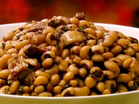 Black-Eyed Peas with Bacon and Pork Recipe | The Neelys | Food ...
