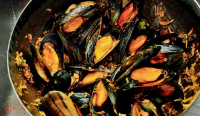 Mussel Masala with Coconut, Ginger and Green Chillies