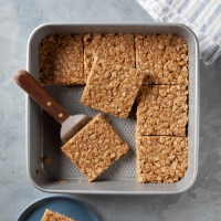 No-Bake Peanut Butter Oatmeal Bars Recipe: How to Make It