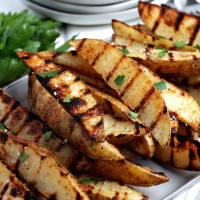 Grilled Potato Wedges Recipe - Vegan in the Freezer