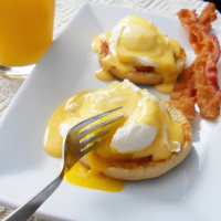 Eggs Benedict Recipe | Allrecipes
