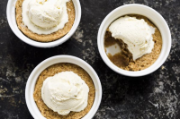 Best Maple-Whiskey Pudding Cakes Recipe - How to Make Maple ...