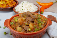 Seco de Carne [Peruvian Beef Stew Recipe] - Eat Peru
