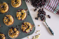 Vegan Blackcurrant Muffins – Sweet Chamomilla