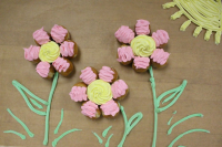 Culinary Corner: Flower Munchkins® Pull Apart Cake | Dunkin'