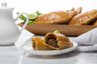 Peruvian Empanadas Recipe: Golden Brown Juicy Beef Parcels