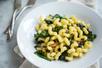 Pasta With Anchovies, Garlic, Chiles and Kale Recipe - NYT Cooking