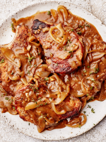 Smothered Pork Chops in Potlikker Gravy Recipe | Bon Appétit