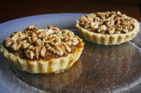 Recette - Tartelettes aux noix et caramel en vidéo