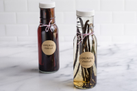 Homemade Vanilla Extract - How to Make Vanilla Extract From Scratch