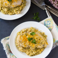 Slow cooker chicken, broccoli and quinoa casserole | A Zesty Bite