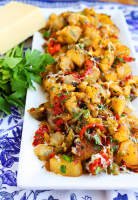 Potato Hash with Bell Peppers and Onions – The Comfort of Cooking