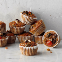 Miniature Christmas Fruitcakes Recipe: How to Make It
