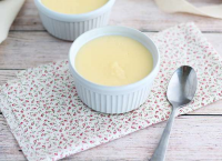 Vanilla custard, a quick and simple recipe - Recipe Petitchef