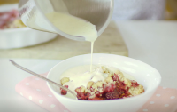 Vanilla custard: how to make vanilla custard recipe | GoodTo