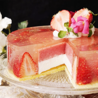 Luxury Strawberry Jelly Cake | Tastemade