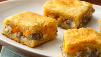 Sausage and Cheese Crescent Squares Recipe - Pillsbury.com