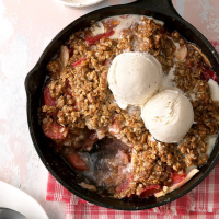 Rhubarb Crisp Recipe: How to Make It