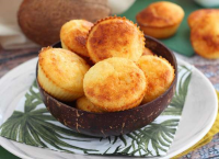 Muffins à la noix de coco brésiliens - queijadinhas - Recette Ptitchef