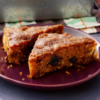 Prune Cake with Glaze Recipe: How to Make It