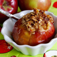 Baked Apples with Oatmeal Filling Recipe | Small Recipe