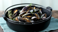Moules marinière with cream, garlic and parsley recipe - BBC Food
