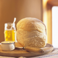 Homemade White Bread Loaf | RICARDO