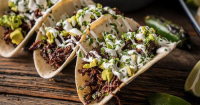 Tacos râpés au dos braisé par John Dudley Recette | Grilles Traeger