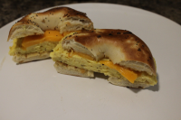 Egg and Cheese Bagel Breakfast Sandwich Recipe - Food.com