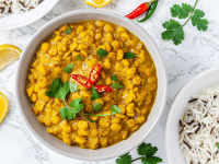 Ethiopian Yellow Split Peas Curry Recipe | Foodaciously
