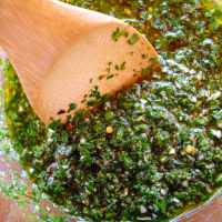 Authentic Chimichurri the Way an Argentine Makes It – Garden Betty
