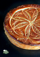 Pistachio and orange blossom galette des rois - La cuisine de Bernard