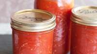 How To Make Tomato Sauce with Fresh Tomatoes (3-Ingredient ...