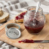 Homemade Strawberry Jam Recipe | Kilner®