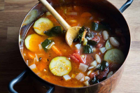 Rachael Ray's Minestrone Soup With Chicken-Ricotta Meatballs ...
