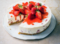 Strawberry Cheesecake Recipe | olivemagazine