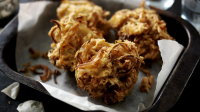 Onion bhaji recipe - BBC Food