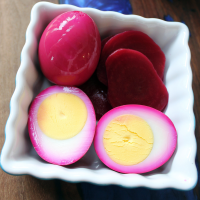 Quick Pickled Eggs and Beets Recipe | Allrecipes