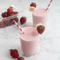 Strawberry Banana Yogurt Smoothies Recipe: How to Make It