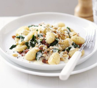 Gnocchi with pancetta, spinach & Parmesan cream recipe | BBC ...