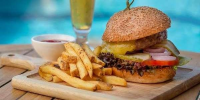 Black Angus Beef Burger - Internationale Recette du restaurant ...