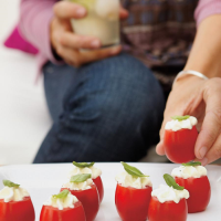 Tomates farcies au mascarpone | RICARDO