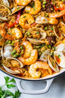 Weeknight Clam and Shrimp Seafood Paella - Skinnytaste