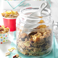 Fruit & Cereal Snack Mix Recipe: How to Make It